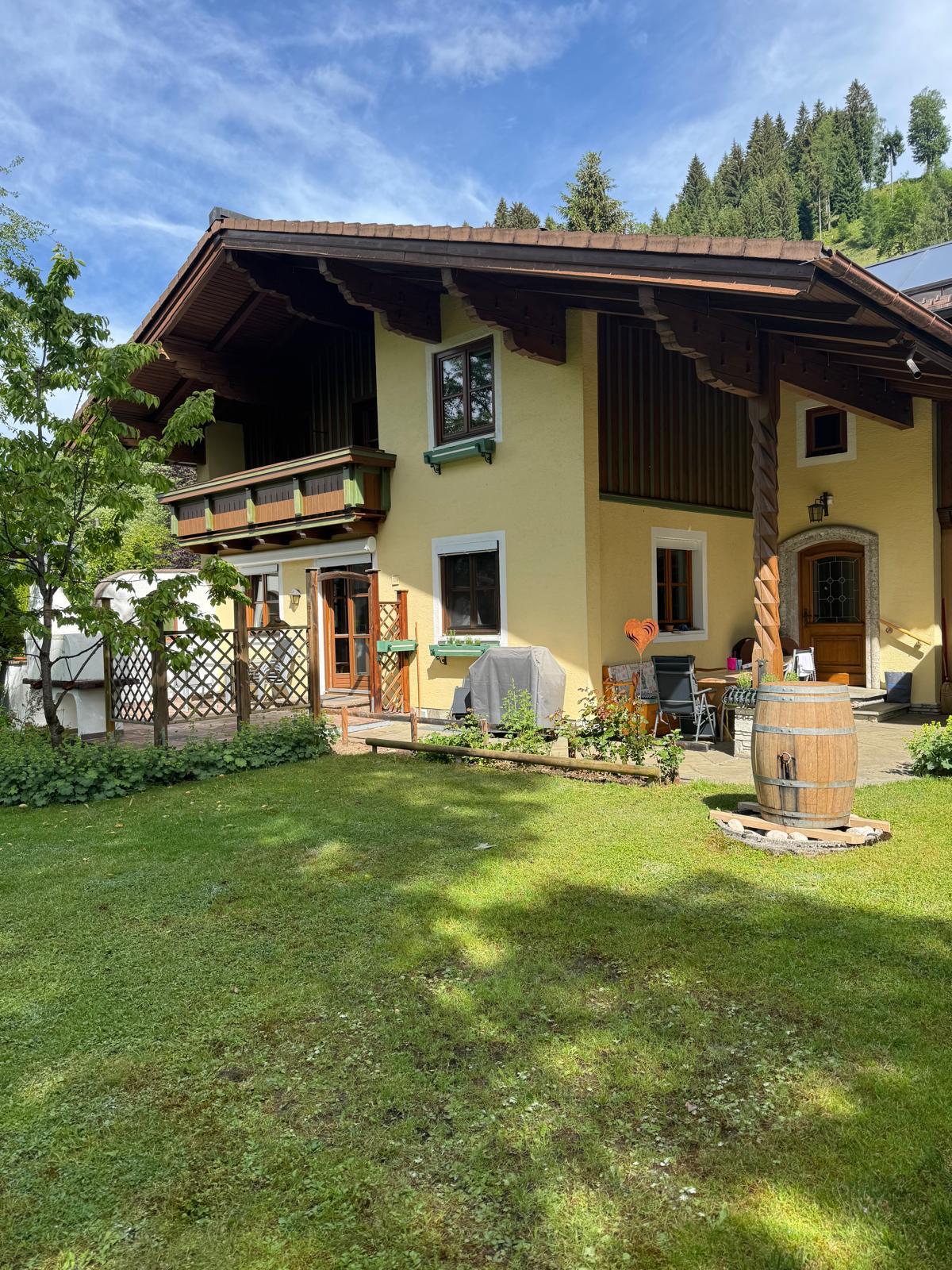 Haus Hoamatglück im Sommer