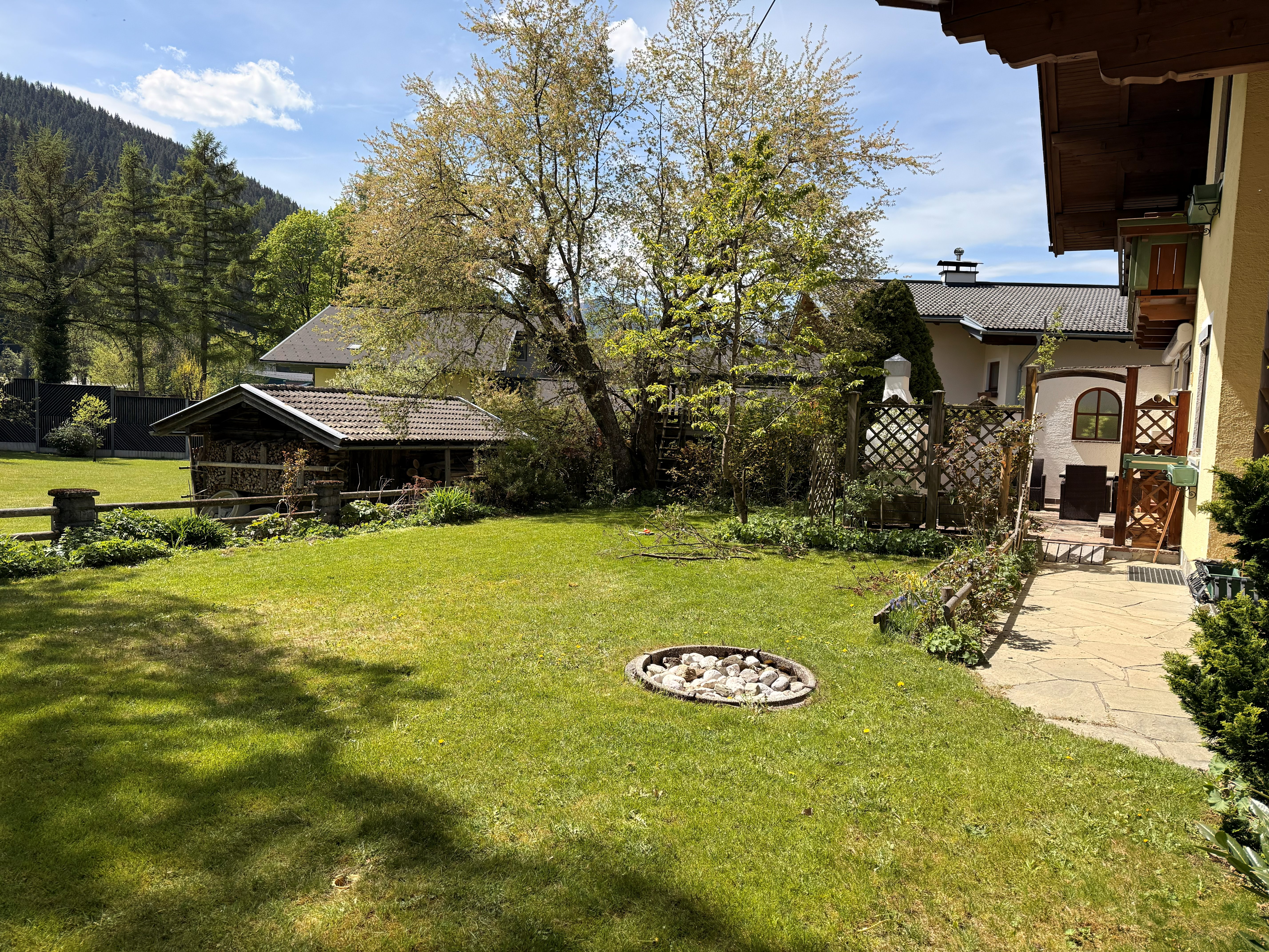 Garten im Sommer