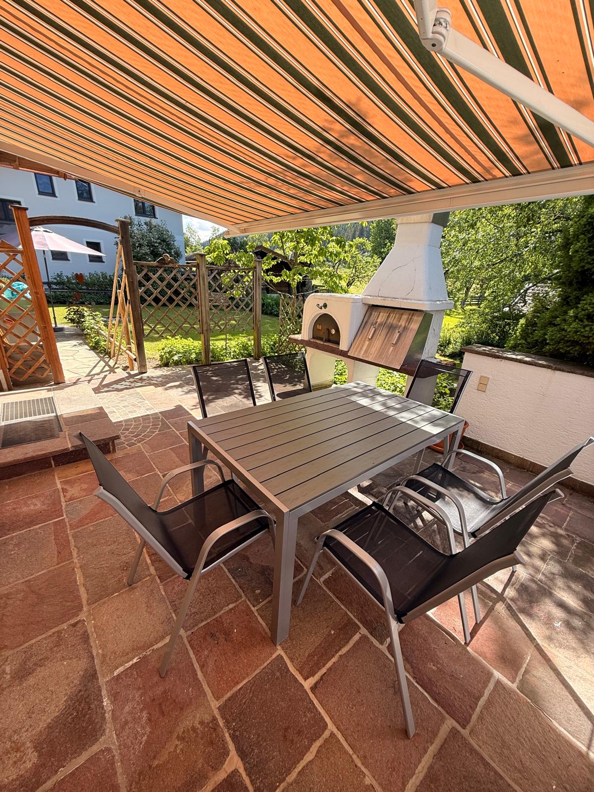 Terrasse im Sommer